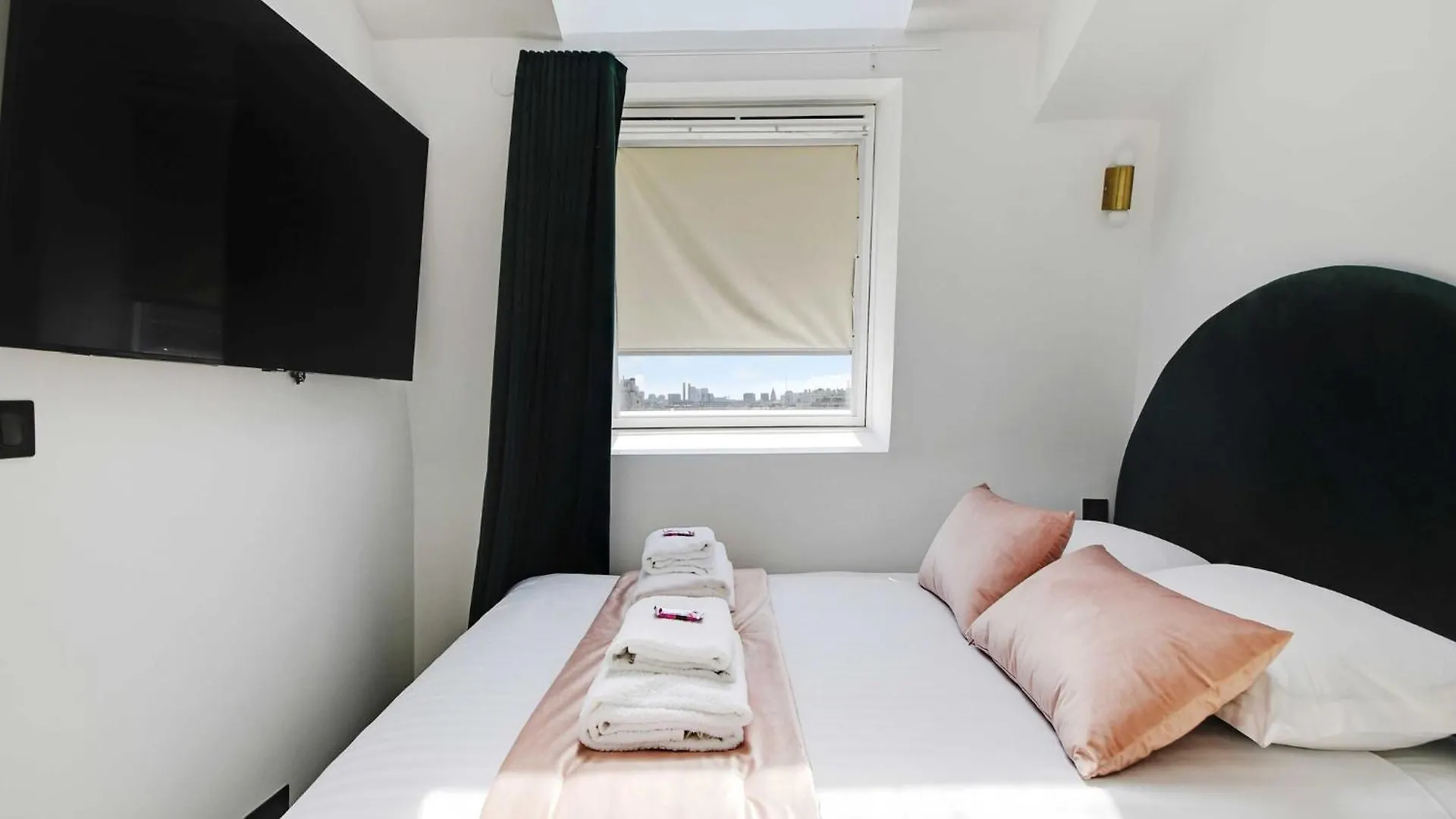 Intimate Apartment - 1Br 4P - Place De La Nation 파리 프랑스