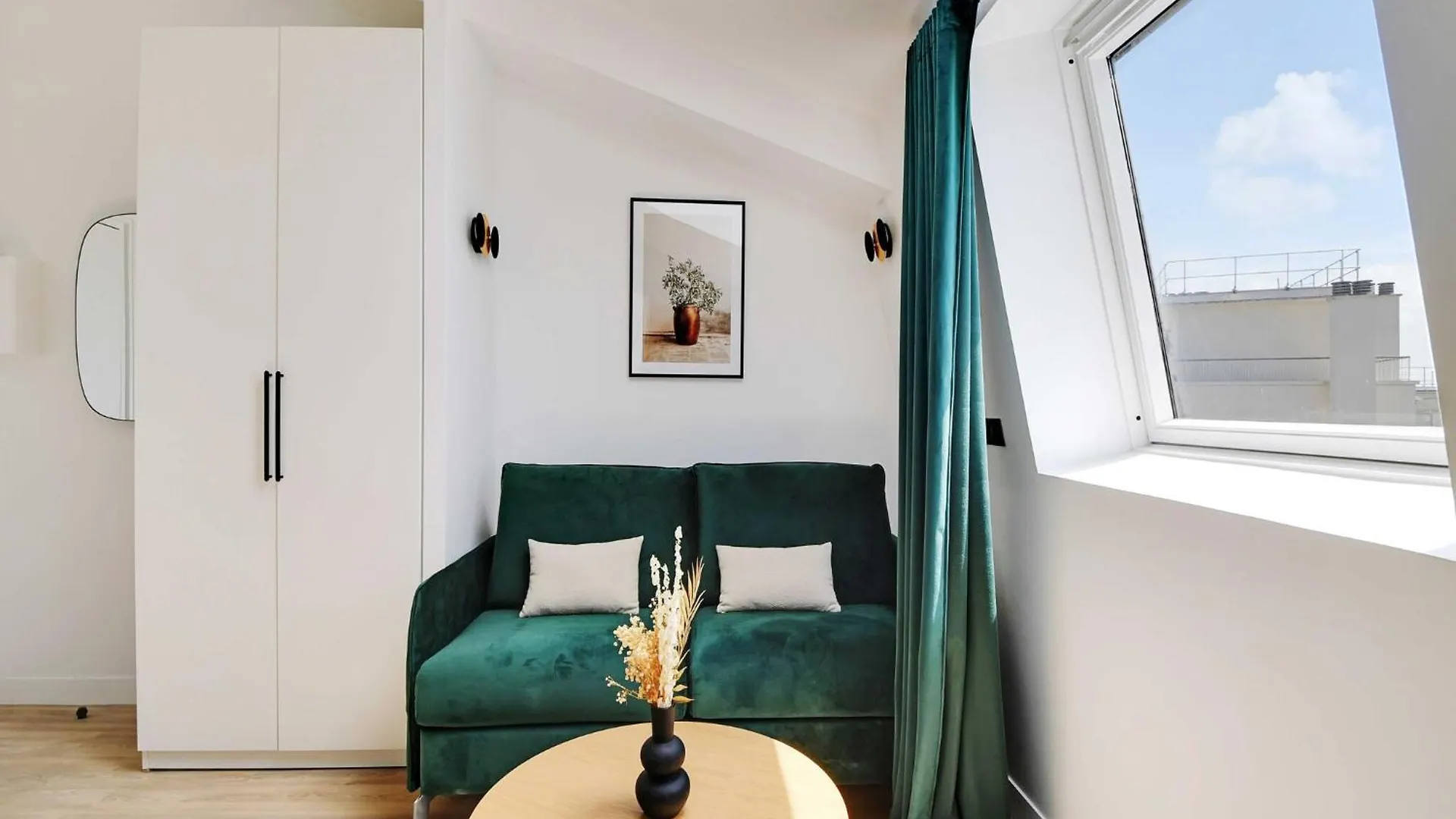 Intimate Apartment - 1Br 4P - Place De La Nation Paris